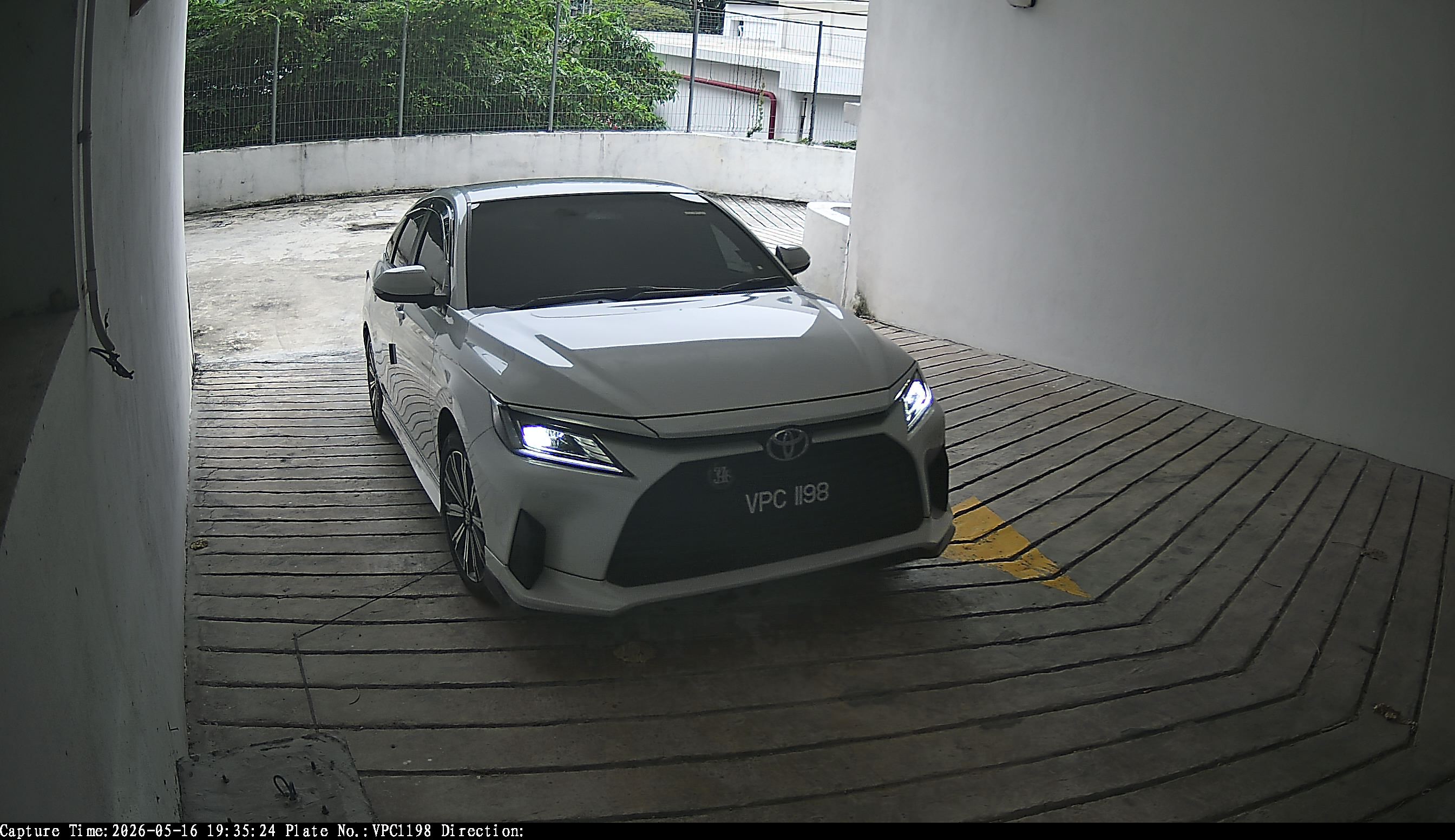 Entry Gate 2 camera feed